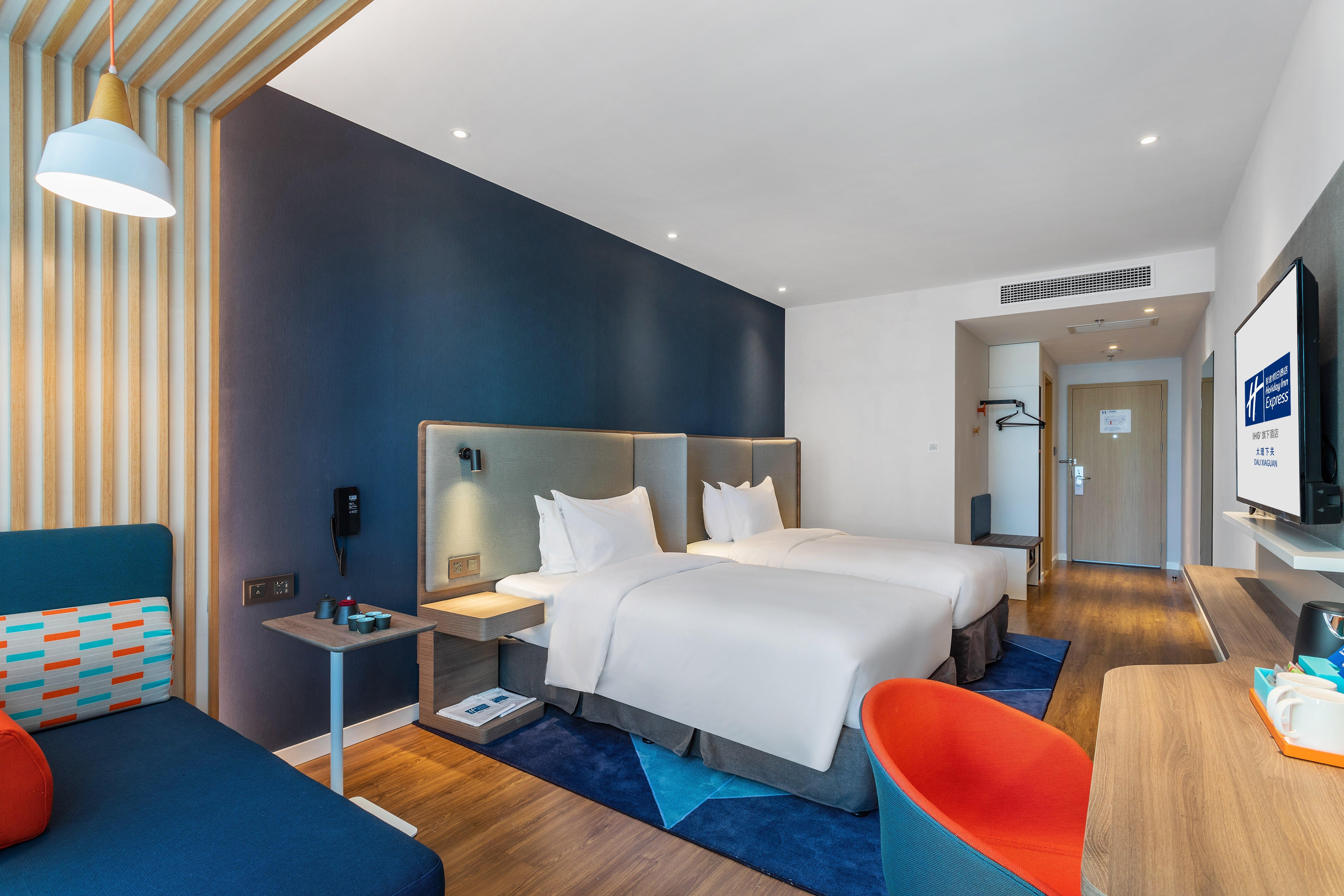 Holiday Inn Express Dali Xiaguan By Ihg Exteriör bild