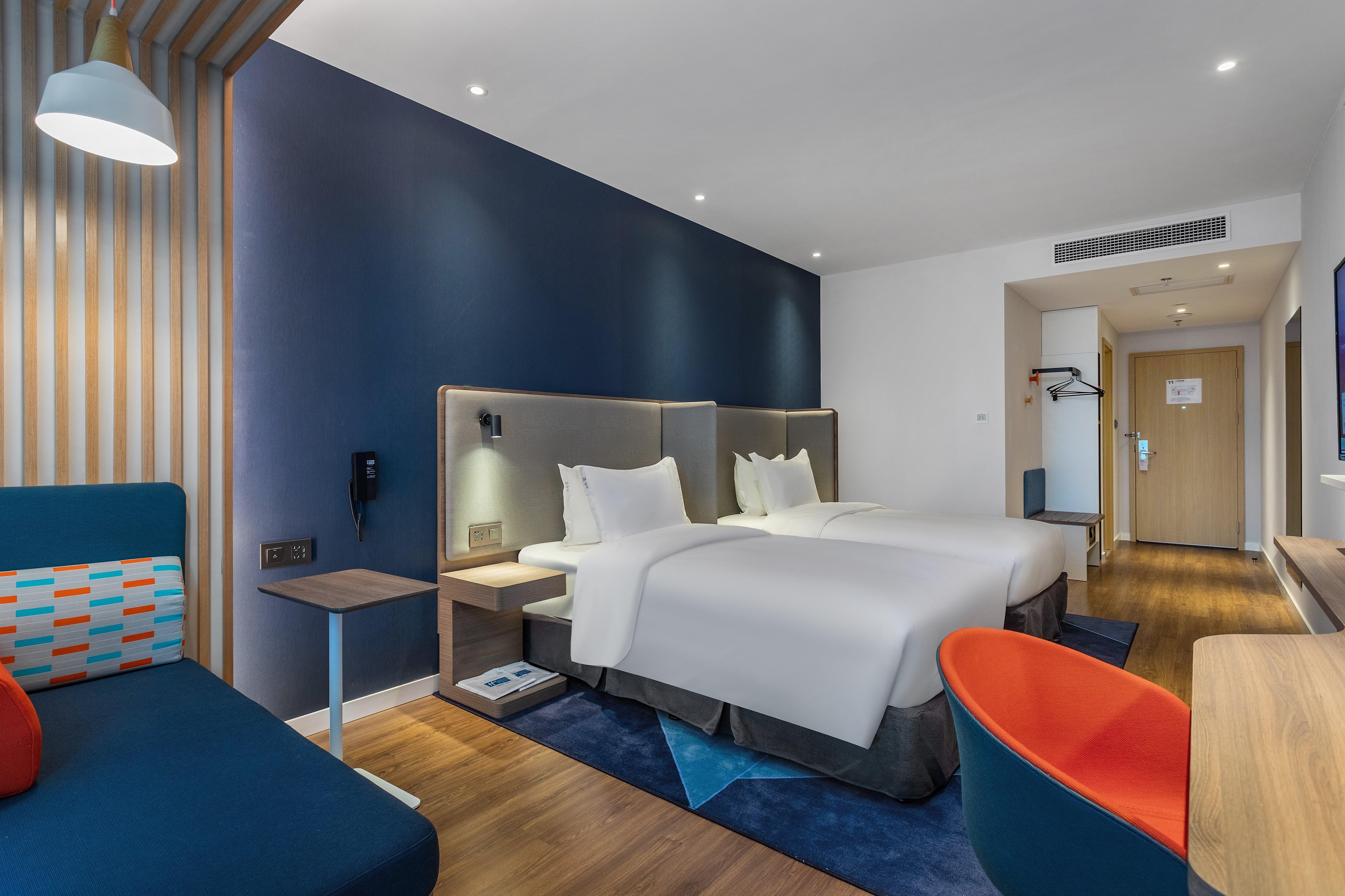 Holiday Inn Express Dali Xiaguan By Ihg Exteriör bild